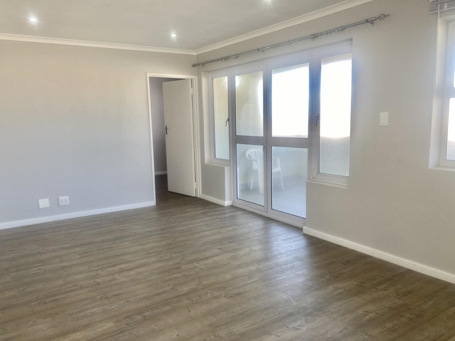 To Let 3 Bedroom Property for Rent in Muizenberg Western Cape